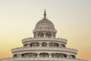 Шиваратри в Индия с Изкуството да Живееш