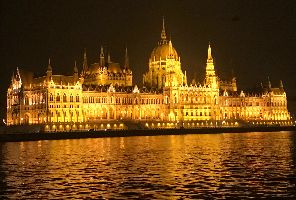 Екскурзия в Будапеща и Виена преди Коледа