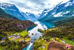 Лято в Скандинавия: Норвежки фиорди и четири скандинавски столици - самолет