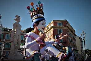 Карнавалът в Ница със самолет