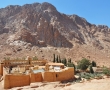 Синайският манастир в Египет - където Мойсей видя горящия храст